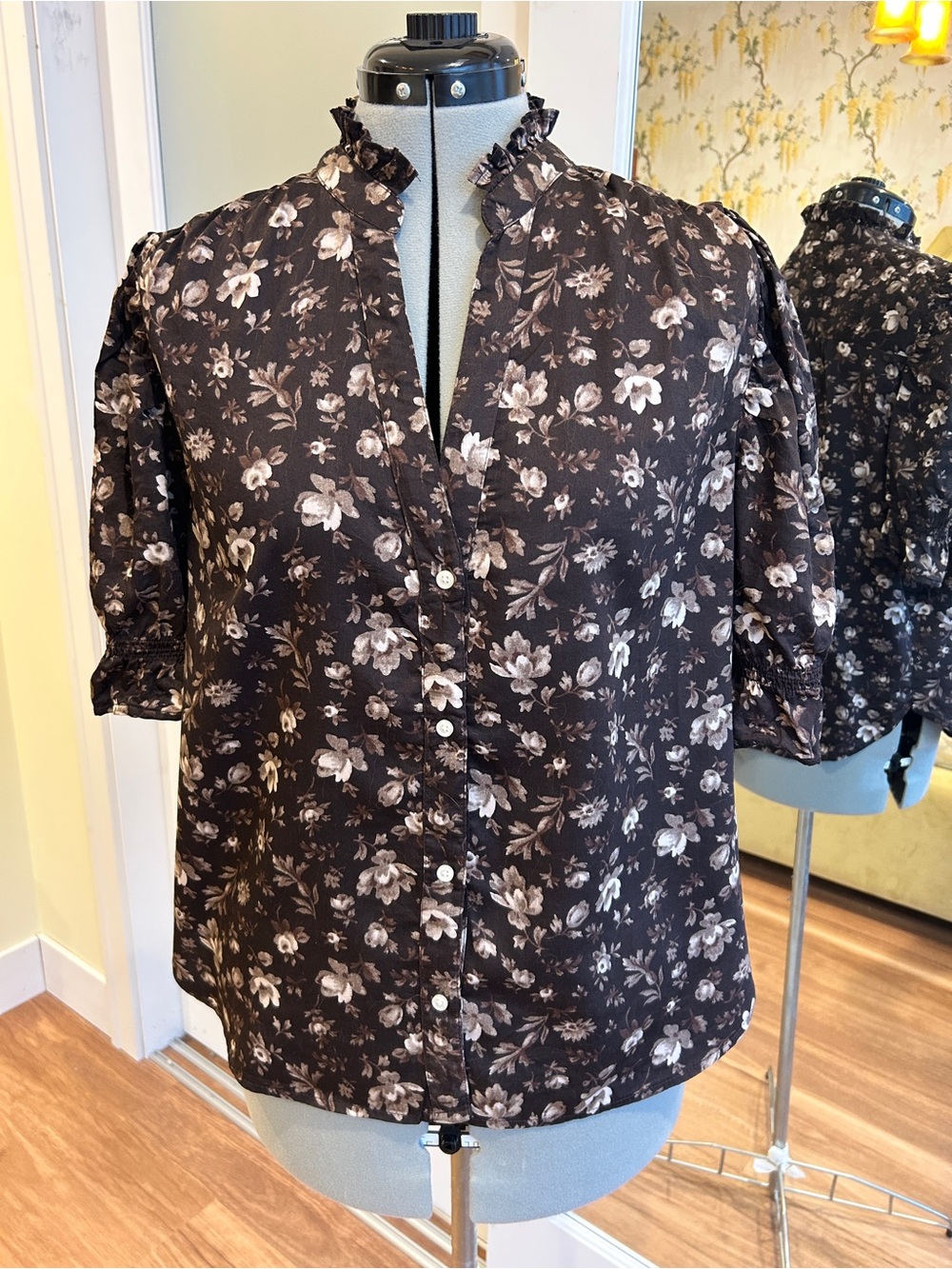 Gap Brown Floral Button-Front Ruffle Collar Blouse